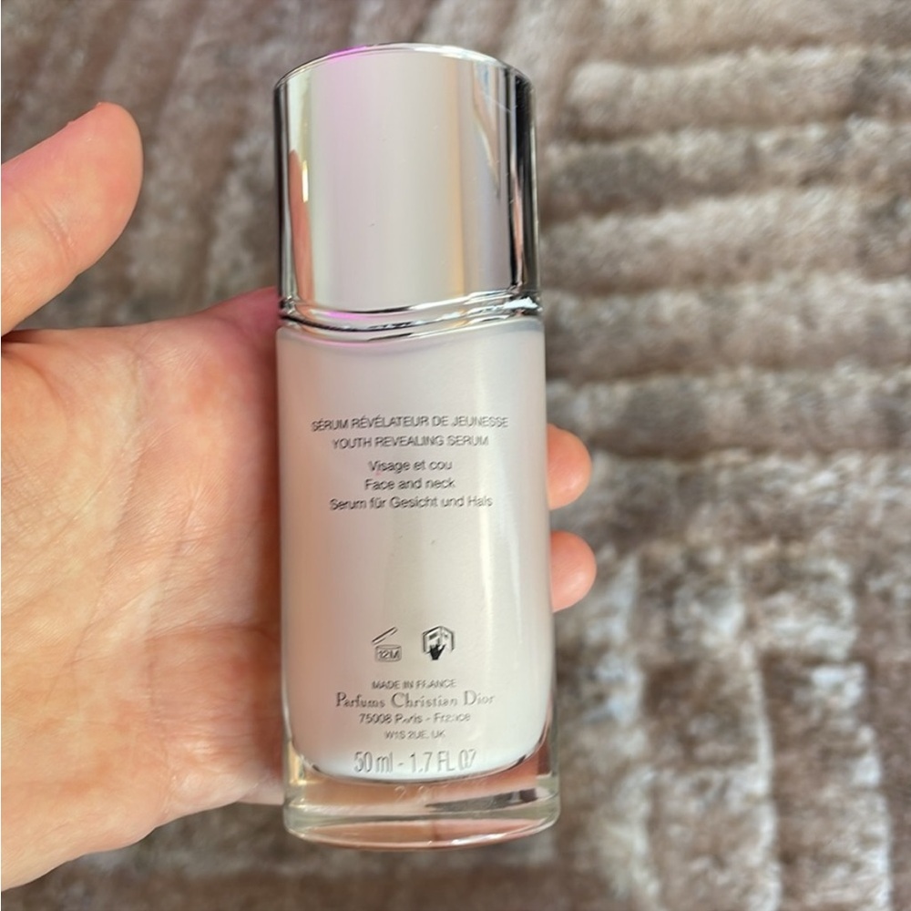 Capture totale le serum dior 10 oz - Picture 2 of 2